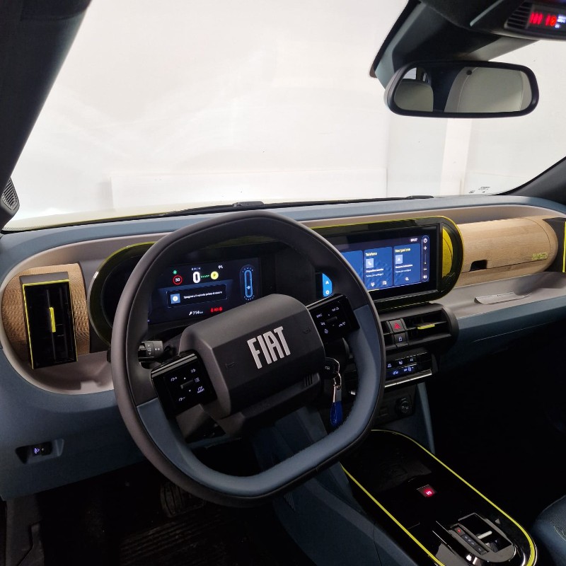 FIAT Grande Panda Grande Panda 1.2 Hybrid 110 CV S&S La Prima - immagine 6