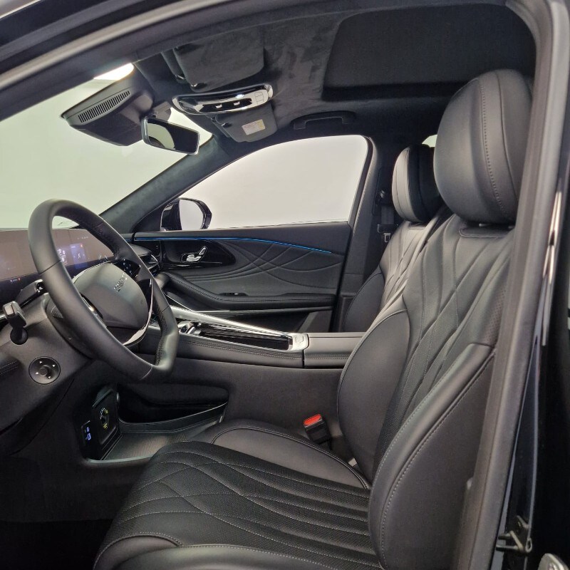 OMODA Omoda 9 SHS Omoda 9 1.5 TGDI 537 CV Super Hybrid System i-AWD Premium - immagine 5