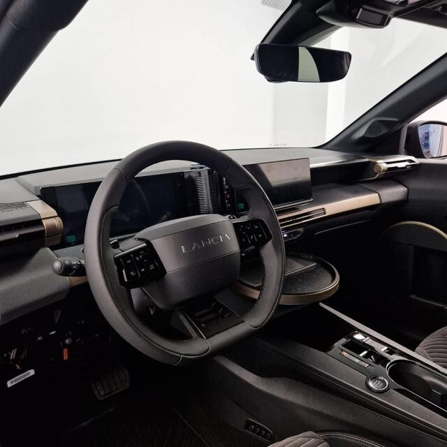 LANCIA Ypsilon 4ª serie Ypsilon Hybrid e-DCT - immagine 8