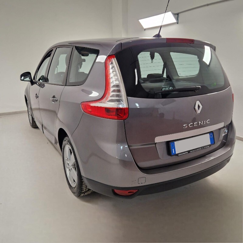RENAULT Scénic 3ª serie Scénic 1.9 dCi 130CV Dynamique - immagine 3