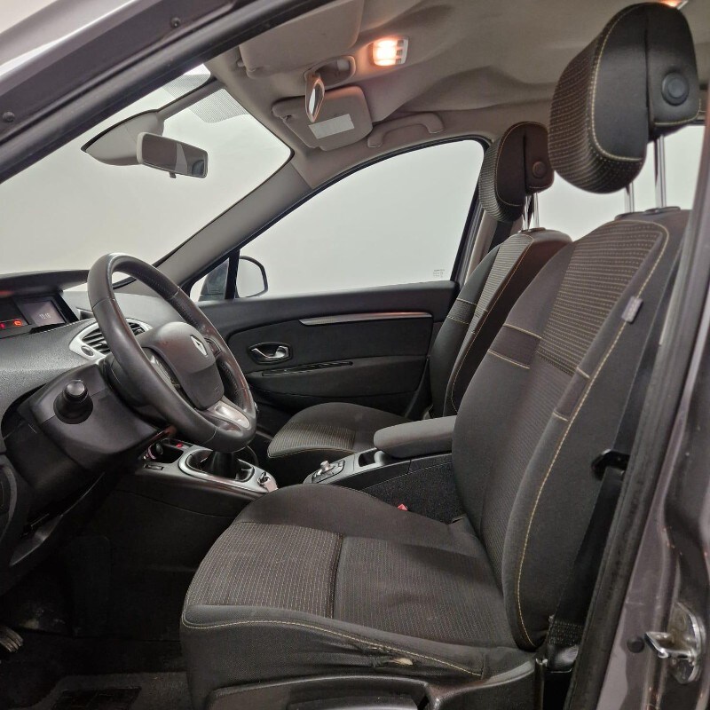 RENAULT Scénic 3ª serie Scénic 1.9 dCi 130CV Dynamique - immagine 5