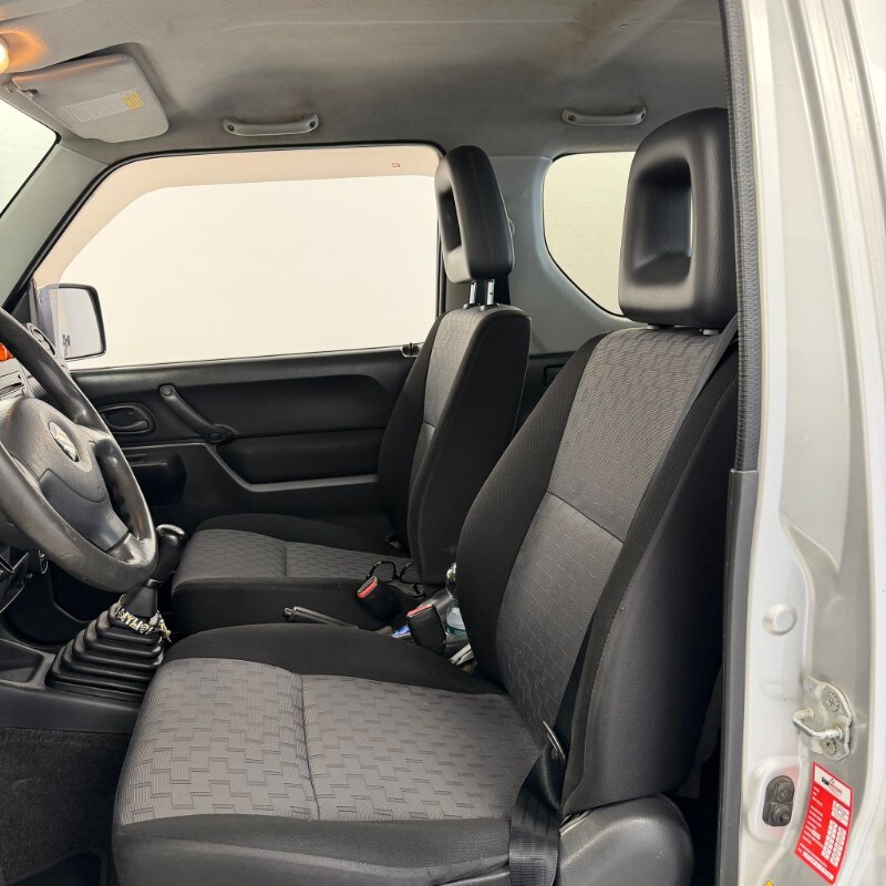 SUZUKI Jimny 3ª serie Jimny 1.5 DDiS cat 4WD JLX - immagine 5